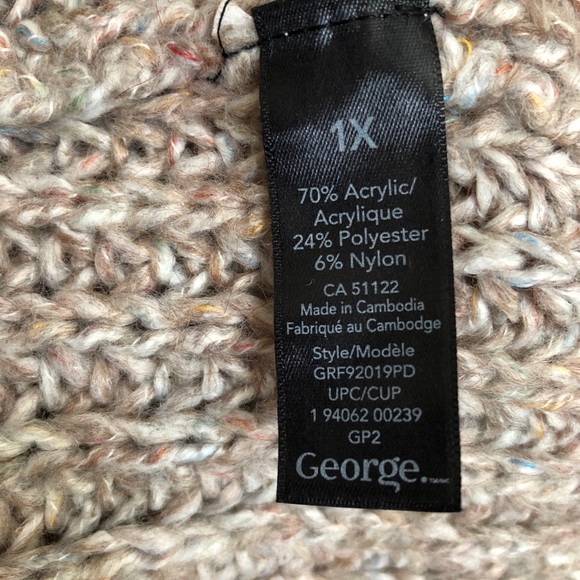 Crocheted Tunic Sweater - Picture 7 of 9